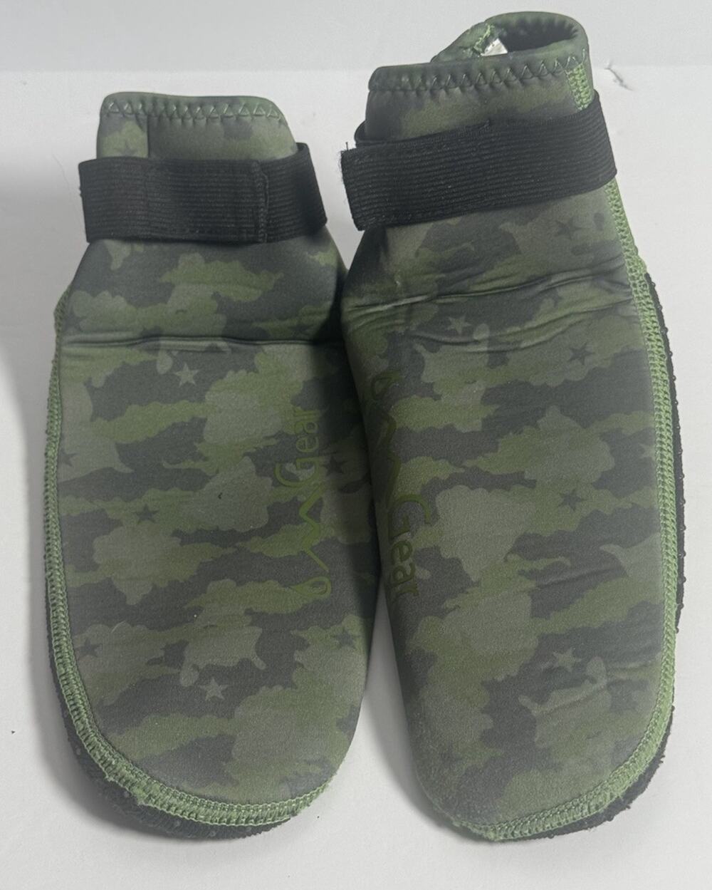 Seavenger Neoprene Water Socks Camo Green Non Slip Hook & Loop Size S